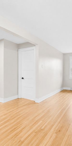 Grand 4,5 Rénové Avec Cour à Rosemont - Photo 1