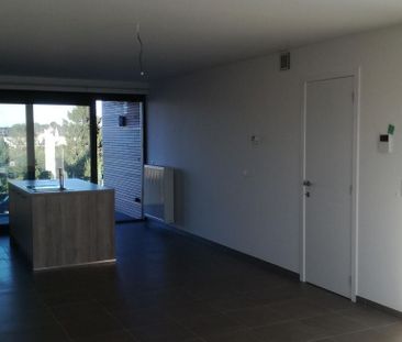 Appartement te huur in Veldwezelt voor € 880 met 2 slaapkamers - Foto 6