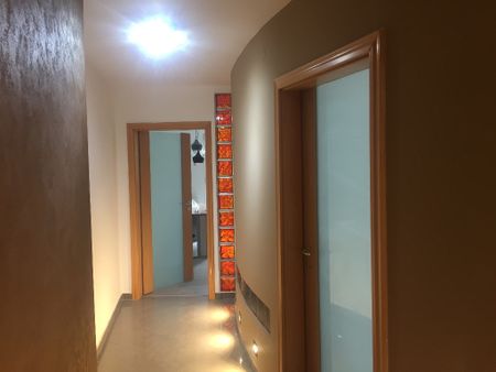 Zona Unirii vila 8 camere - Fotografie 4