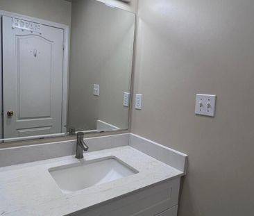 For Lease - 2899 Westoak Trails Boulevard, Oakville, Ontario - Photo 1