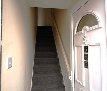 2 bedroom maisonette to rent - Photo 1