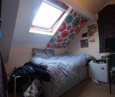 5 bedroom terraced house to rent - Photo 5