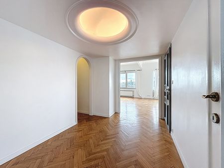 Penthouse te huur in Ixelles - Photo 2