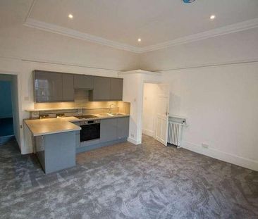 Ingoldsby House, High Street, Petersfield, Hampshire, GU32 - Photo 4