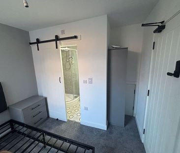 Cadogan Street, Middlesbrough - Photo 3