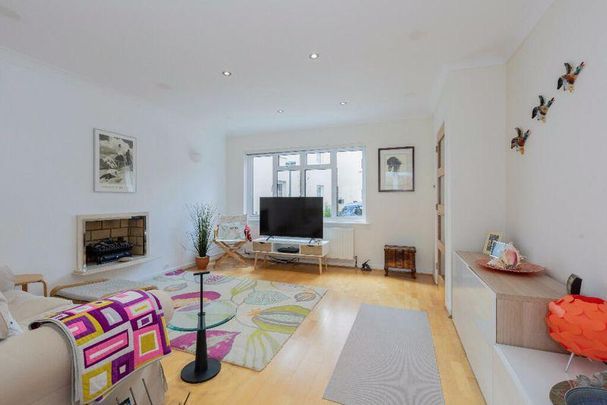 3 bedroom house to rent - Photo 1