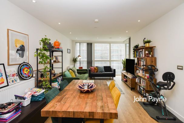 Harrison Walk, London, SE10 - Photo 1