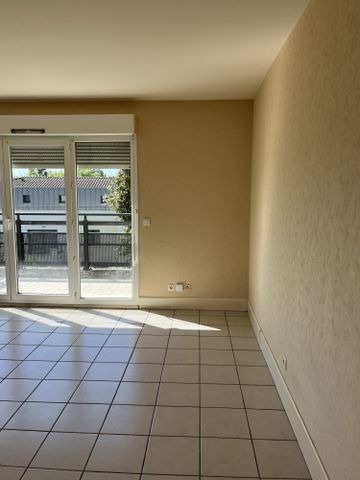 Location Appartement 3 pièces 77m² TALENCE 33400 - Photo 2