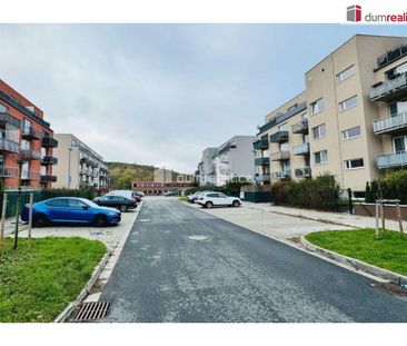 Pronájem bytu 1+kk a garsoniéry 37 m², Ječná 1875, Hostivice - Фото 5
