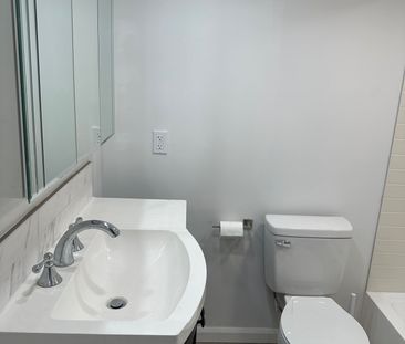 For Lease - 222A St. Marks Road, Toronto, Ontario - Photo 4