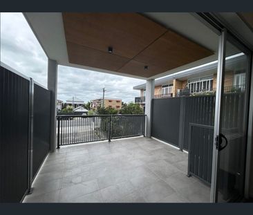 9/152 Kent Street, New Farm, Qld 4005 - Photo 5