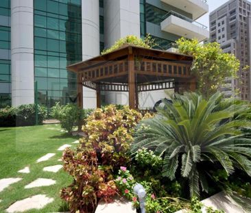 Prime Location I City View I Serviced I Balcony - Photo 3