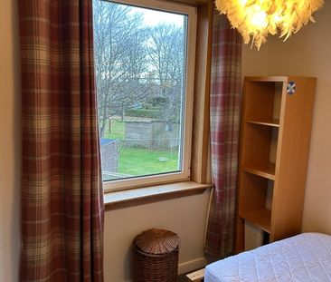 2 Bed Flat, Whitson Road, EH11 - Photo 5