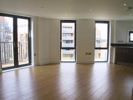 1 bedroom Apartment to let - Photo 4