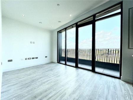 Studio to rent - Photo 2