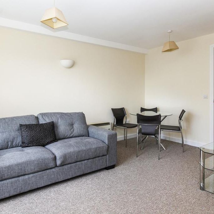 1 bedroom flat to rent - Photo 1
