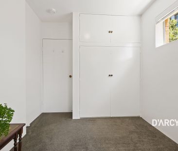 3/200 BAROONA RD - Photo 4