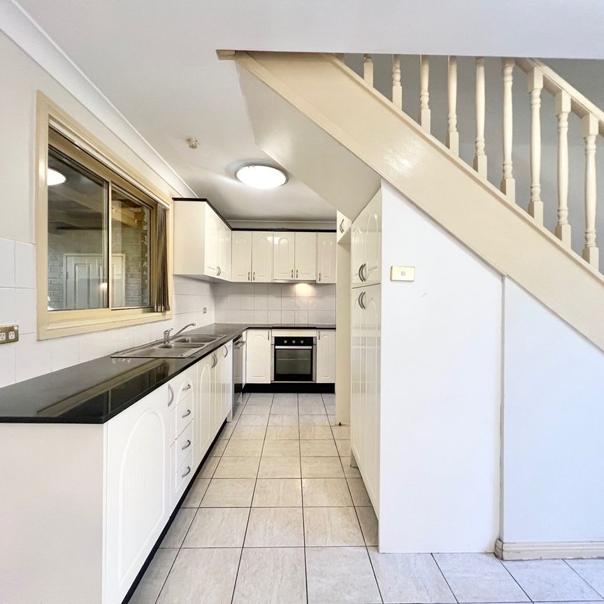 3/2 Nilson Avenue, Hillsdale NSW 2036 - Townhouse For Rent | Domain - Photo 1