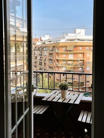 Carrer del Bisbe Jaume Pérez, Valencia, Valencian Community 46006 - Photo 4