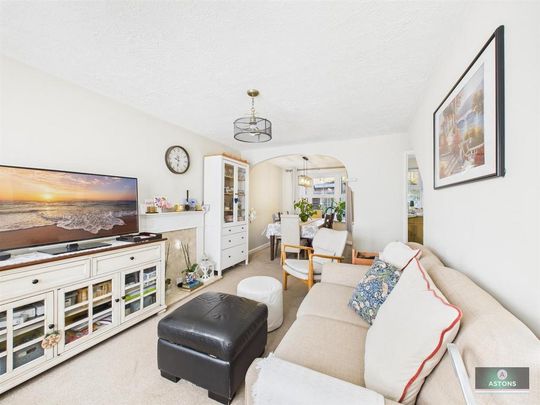 3 bedroom terraced house to rent - Photo 1