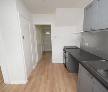 2 bedroom terraced house to rent - Photo 6