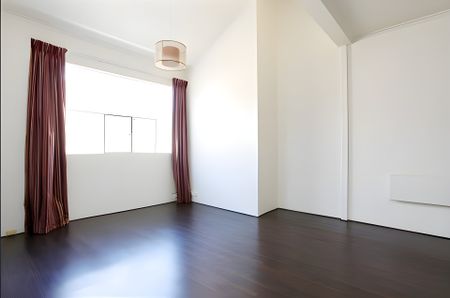 22 Mansion House Lane, West Melbourne - Photo 4
