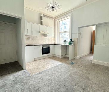 Flat 6, 26-28 Aberdeen Walk - Photo 4