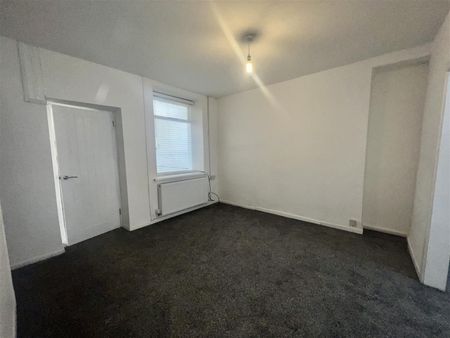 House - Terraced For Rent Morgan Terrace, Porth - Photo 5