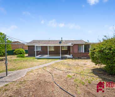 7 Mokoan Place, Duffy ACT 2611 - House For Rent | Domain - Photo 2