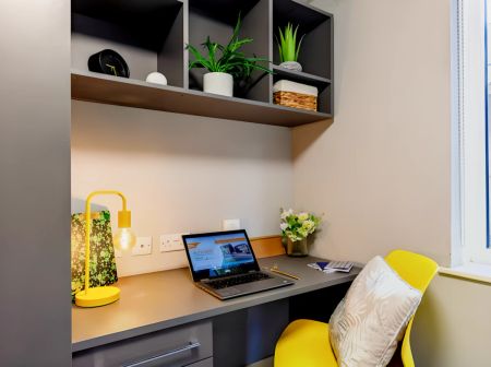 Deluxe Ensuite - Photo 2