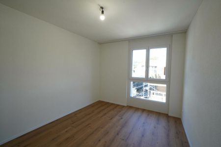 Moderne 5.5-Zimmerwohnung - Photo 3