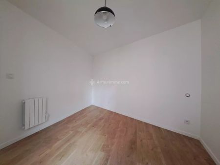 Location Appartement 2 pièces 34 m2 à Carmaux - Photo 2