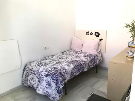 Calle Castellar, Sevilla, Andalusia 41003 - Photo 2