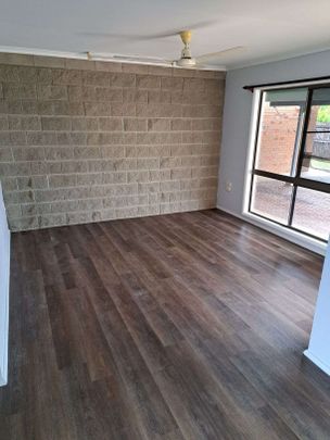 2 Bedroom Unit - Innisfail Estate - Photo 1