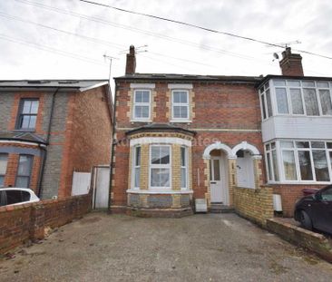 6 bedroom semi-detached house to rent - Photo 4