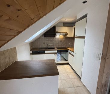 Cortébert, nice 3.5 room apartment with private attic - Photo 2