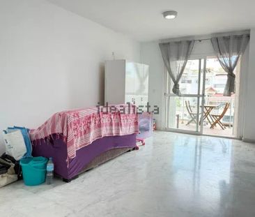 Alquiler de piso en Camino Viejo de Vélez - Photo 1