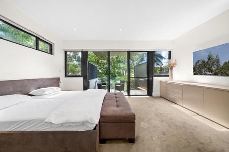 2/10 Hamilton Street Rose Bay NSW 2029 - Photo 3