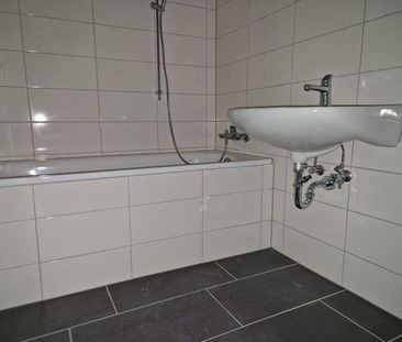 Hier findet jeder seinen Platz: günstige 3-Zimmer-Wohnung (WBS) - Photo 6