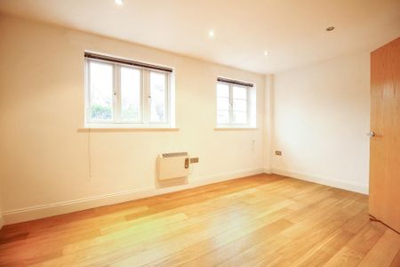 2 bedroom apartment to rent - Photo 3