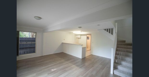 Easy Living in a Convenient Location – 13/60 Mark Lane, Waterford West - Photo 1