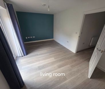 2 Bed Semi-Detached House, Elderberry Close, BS14 - Photo 4