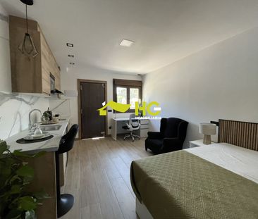 Alquiler Estudio en Urbanización - El Bosque, Villaviciosa De Odón - Photo 5