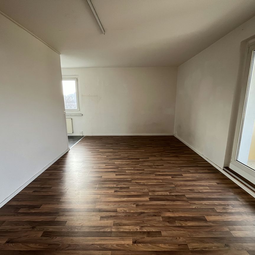 Gemütlichkeit trifft Sonne – schöne Wohnung mit Balkon - Photo 1