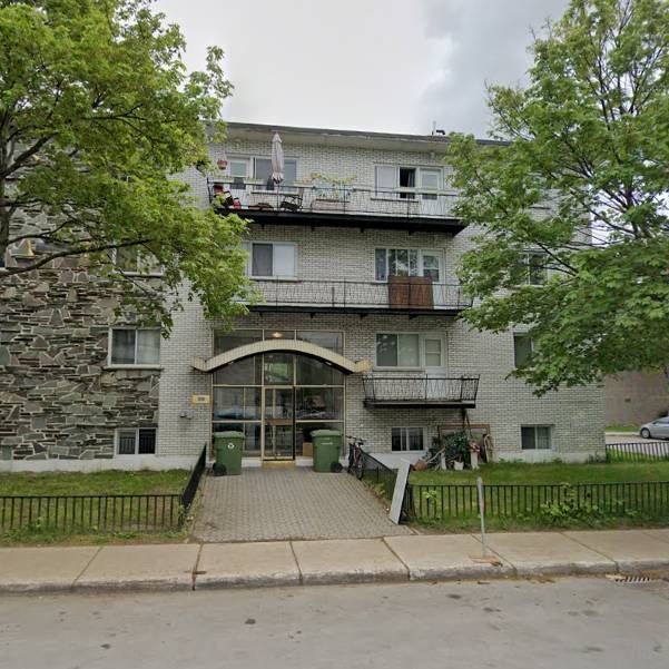 3 1/2 - 5250 Charleroi, Montréal - Photo 1