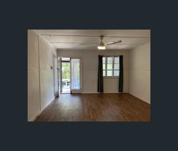 1/28 Magazine Street, Stratford, Qld 4870 - Photo 1