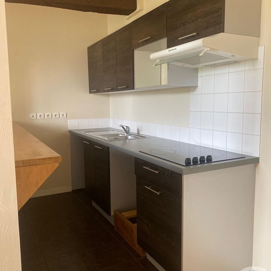 Location Appartement 2 pièces 38m² FONTAINEBLEAU 77300 - Photo 1