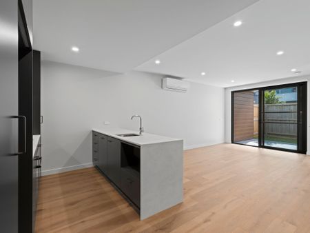 Thinking of selling? Contact our agent - Photo 3