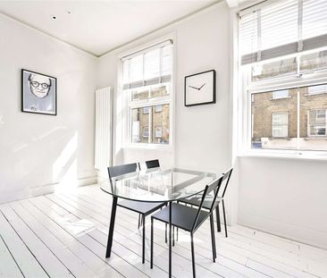 A beautifully presented one bedroom flat near Battersea Park - Photo 6