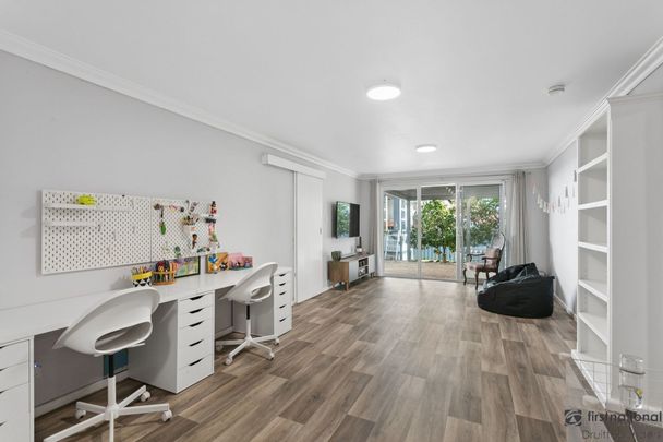 Character Charm Meets Contemporary Luxury HOME OPEN SATURDAY 22 AUGUST AT 10.30AM SHARP! - Photo 1